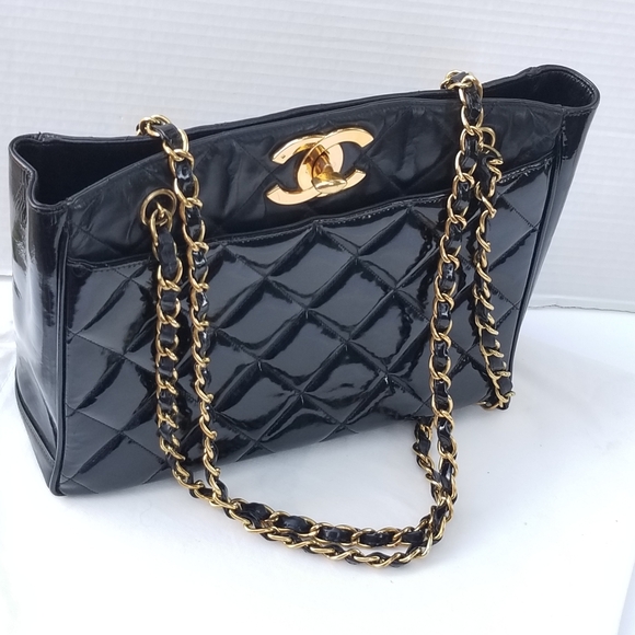 CHANEL Timeless Huge CC 24K Gold Plated Quilted leather chain strap Tote handbag - Picture 5 of 16